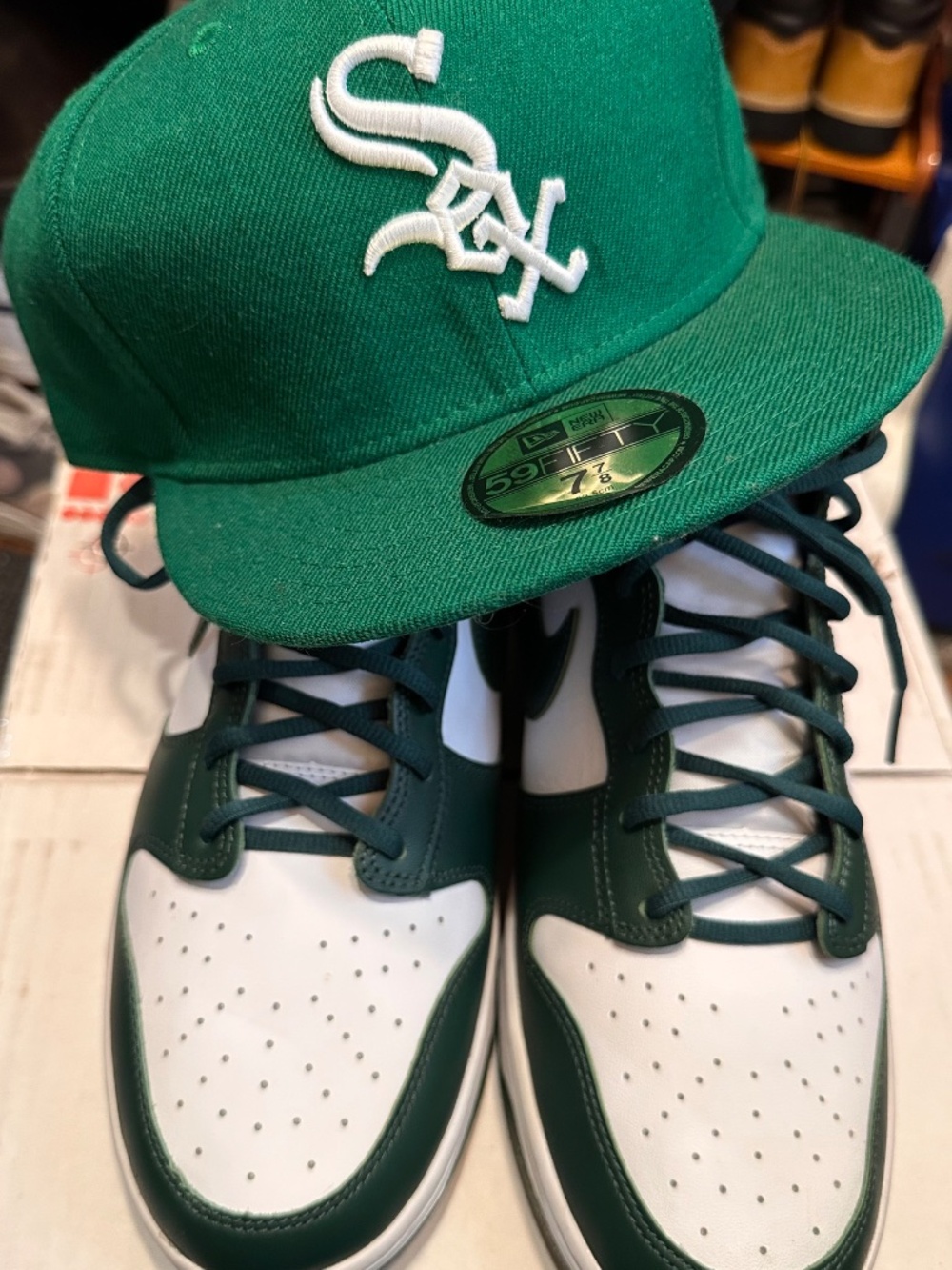 Nike Dunk High 'Australia', featuring Noble Green leather overlays and distincti - Picture 5 of 5